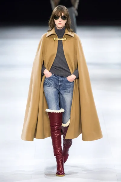 Look 3
